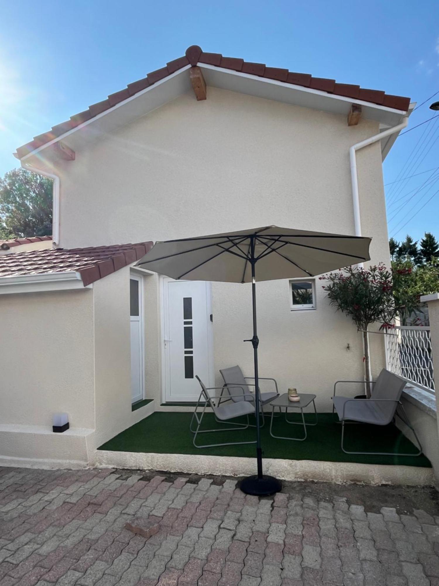 Maison 6 Couchages Entierement Renovee Villa Feurs Bagian luar foto