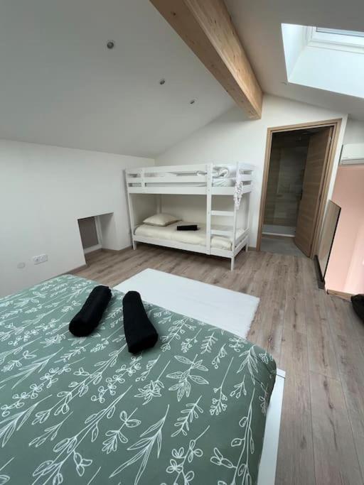 Maison 6 Couchages Entierement Renovee Villa Feurs Bagian luar foto